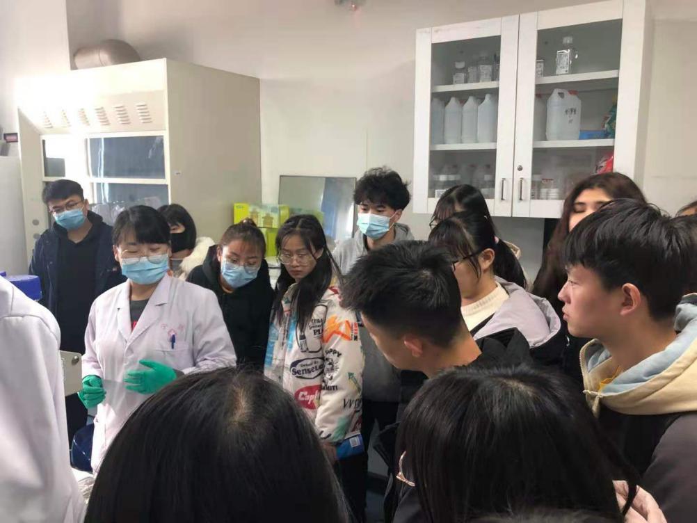 了解實(shí)驗(yàn)課題